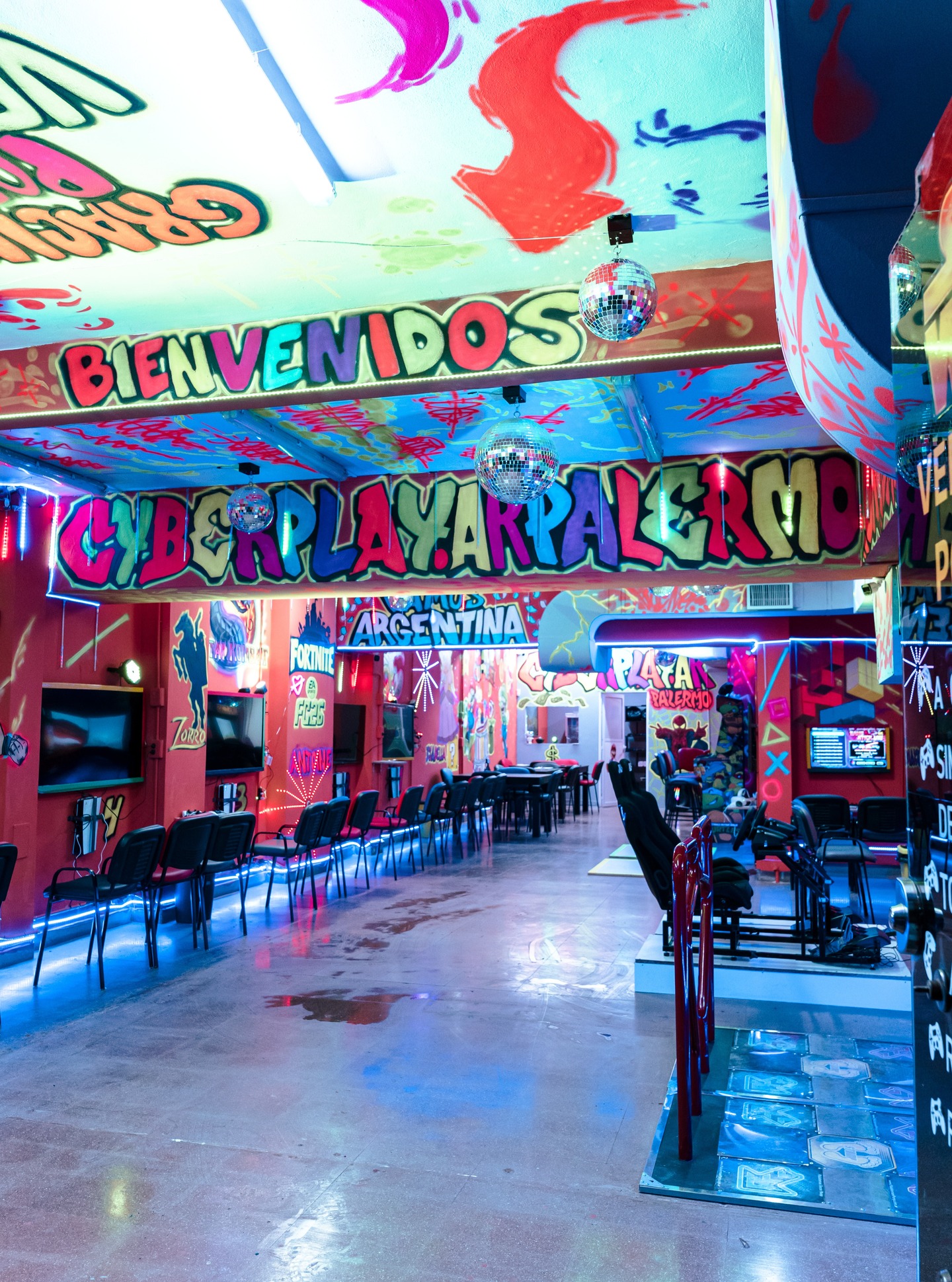 Cyber Play Palermo: diversión arcade para toda la familia