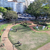 Plaza Estado Plurinacional de Bolivia: ¡diversión al aire libre en Palermo!
