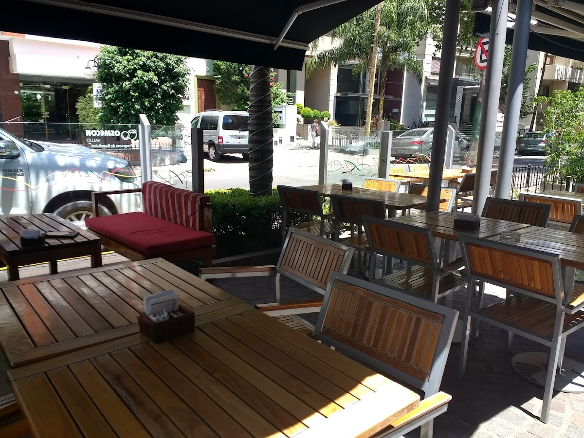 Pertutti Resto: Salió todo bien en Lomas de Zamora