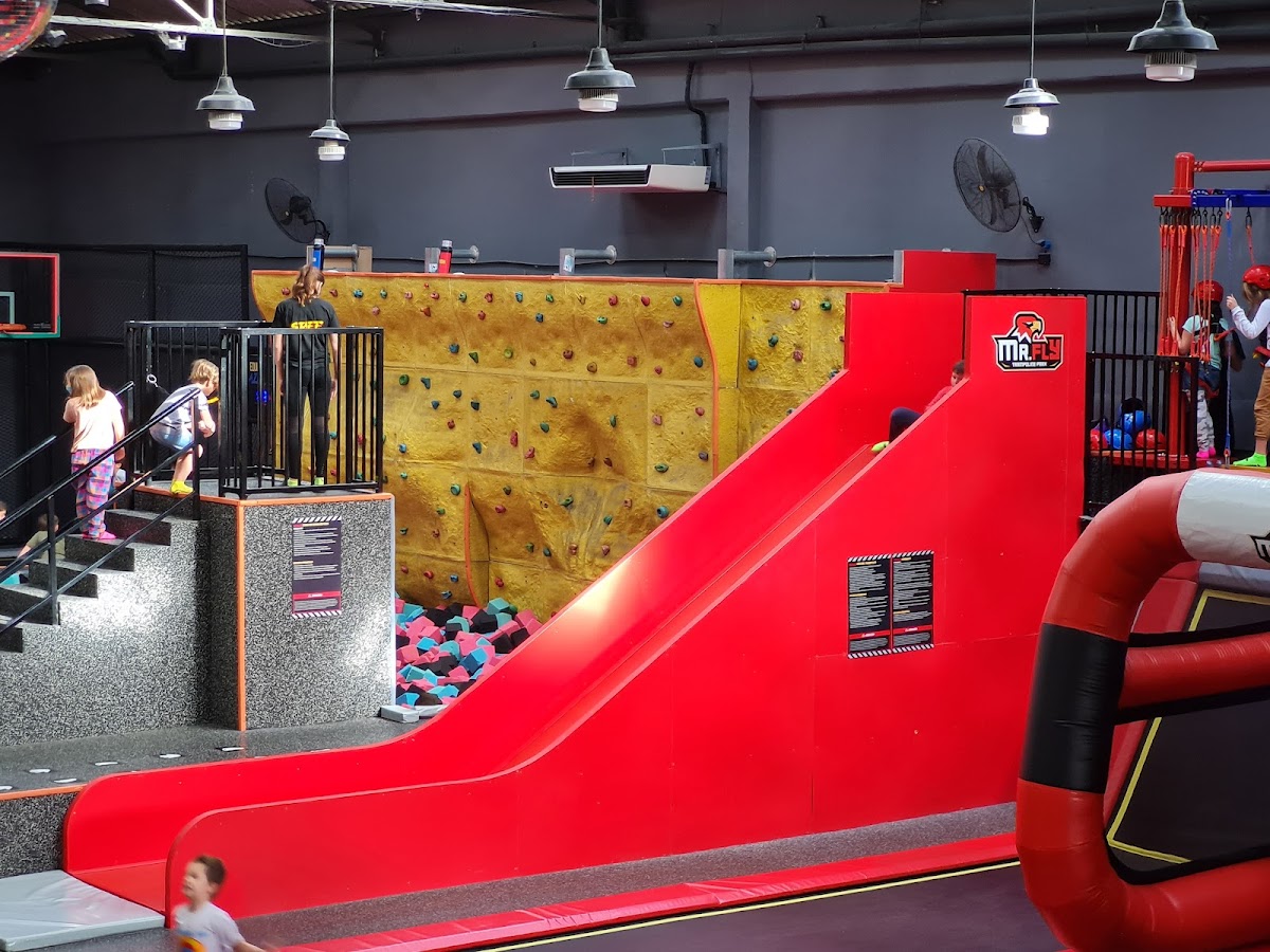 Mr.Fly Trampoline Park Mar del Plata: ¡Diversión asegurada para los chicos!