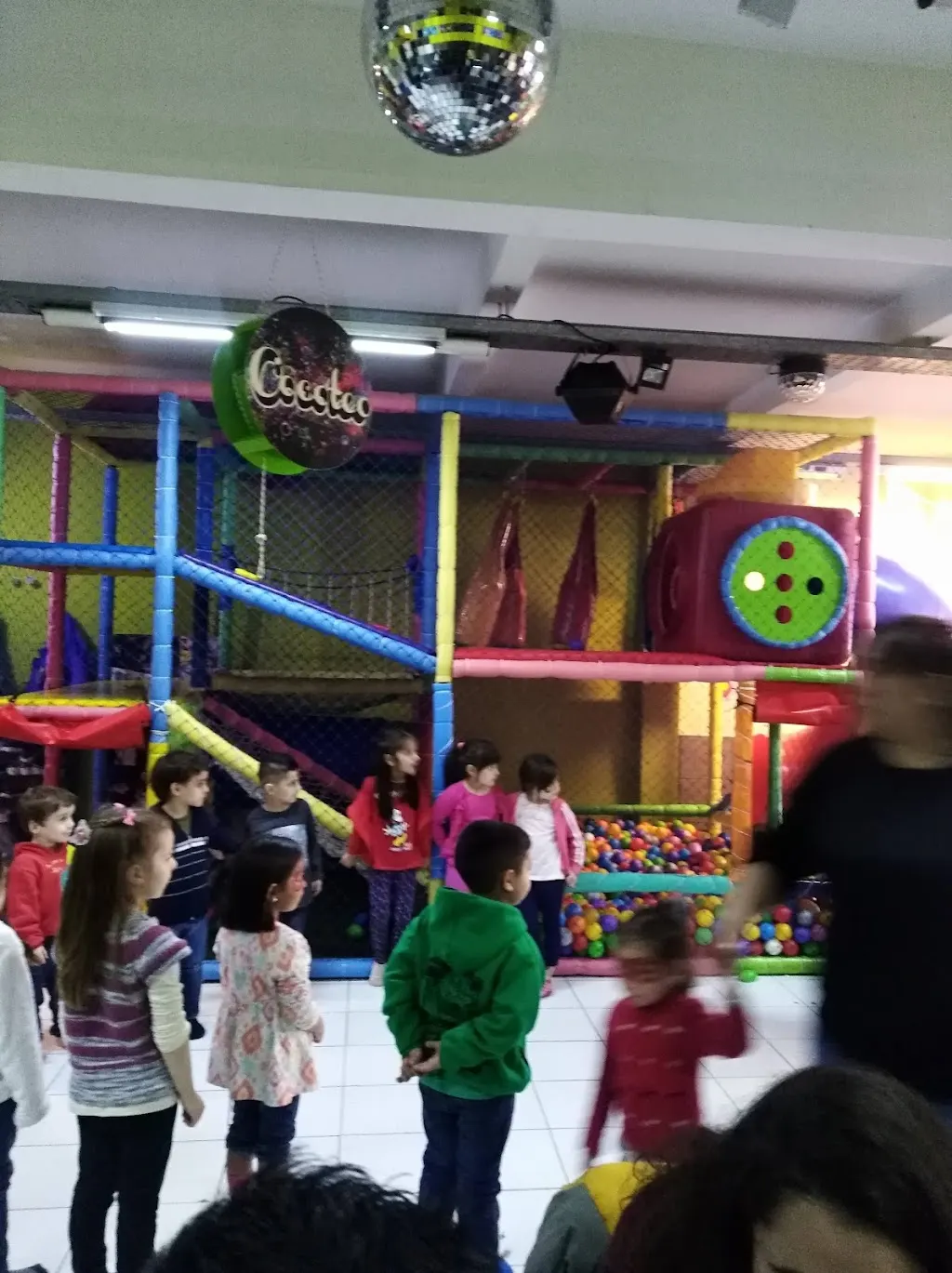 Cocoteo eventos en Castelar: ¡el lugar soñado para cumples infantiles!