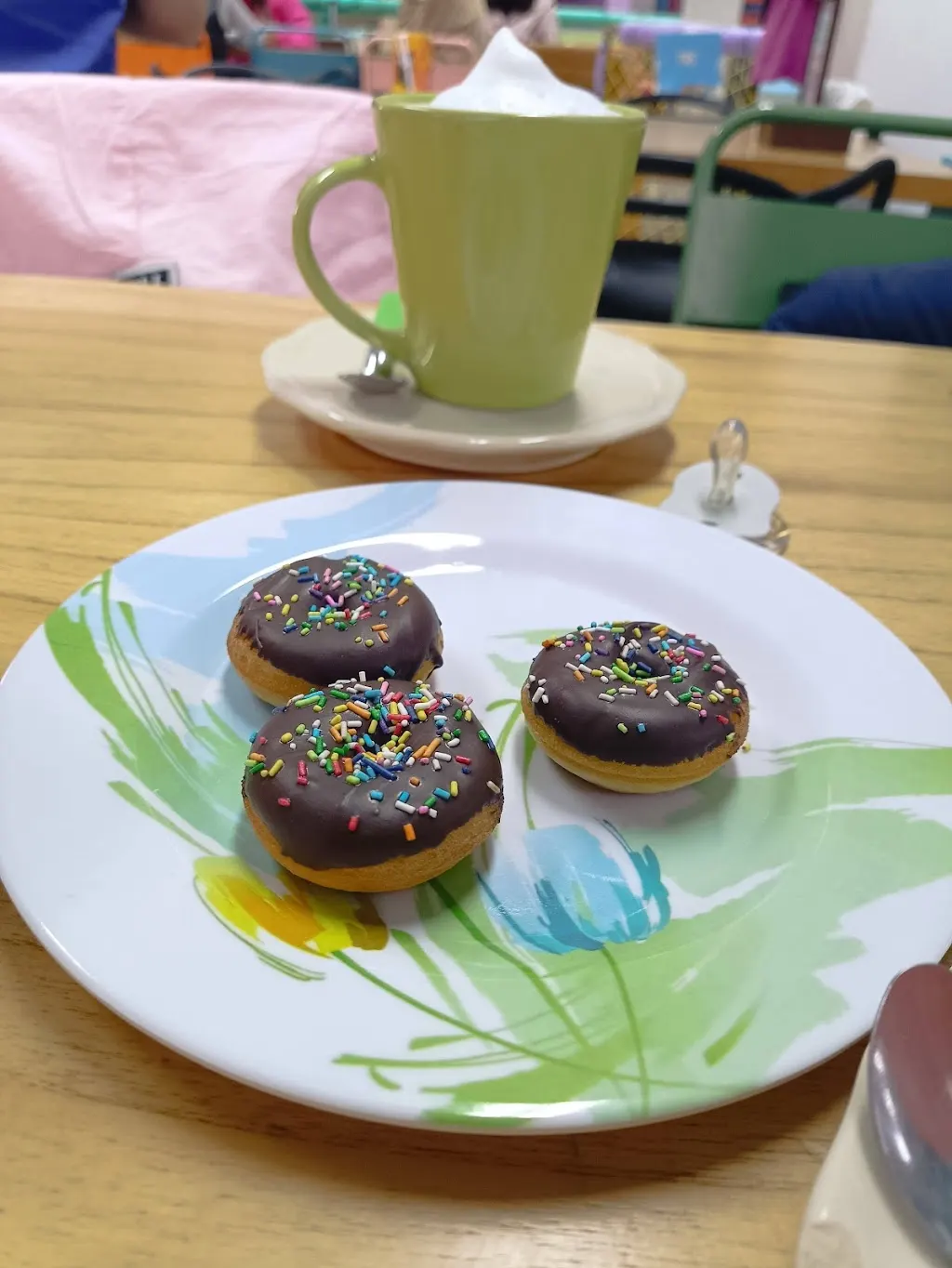 Cafetino kids en Wilde: diversión asegurada para los más chicos