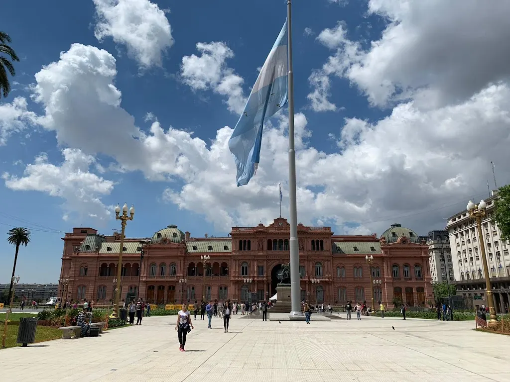 Plazas con juegos para peques en CABA y Zona Norte para disfrutar este finde