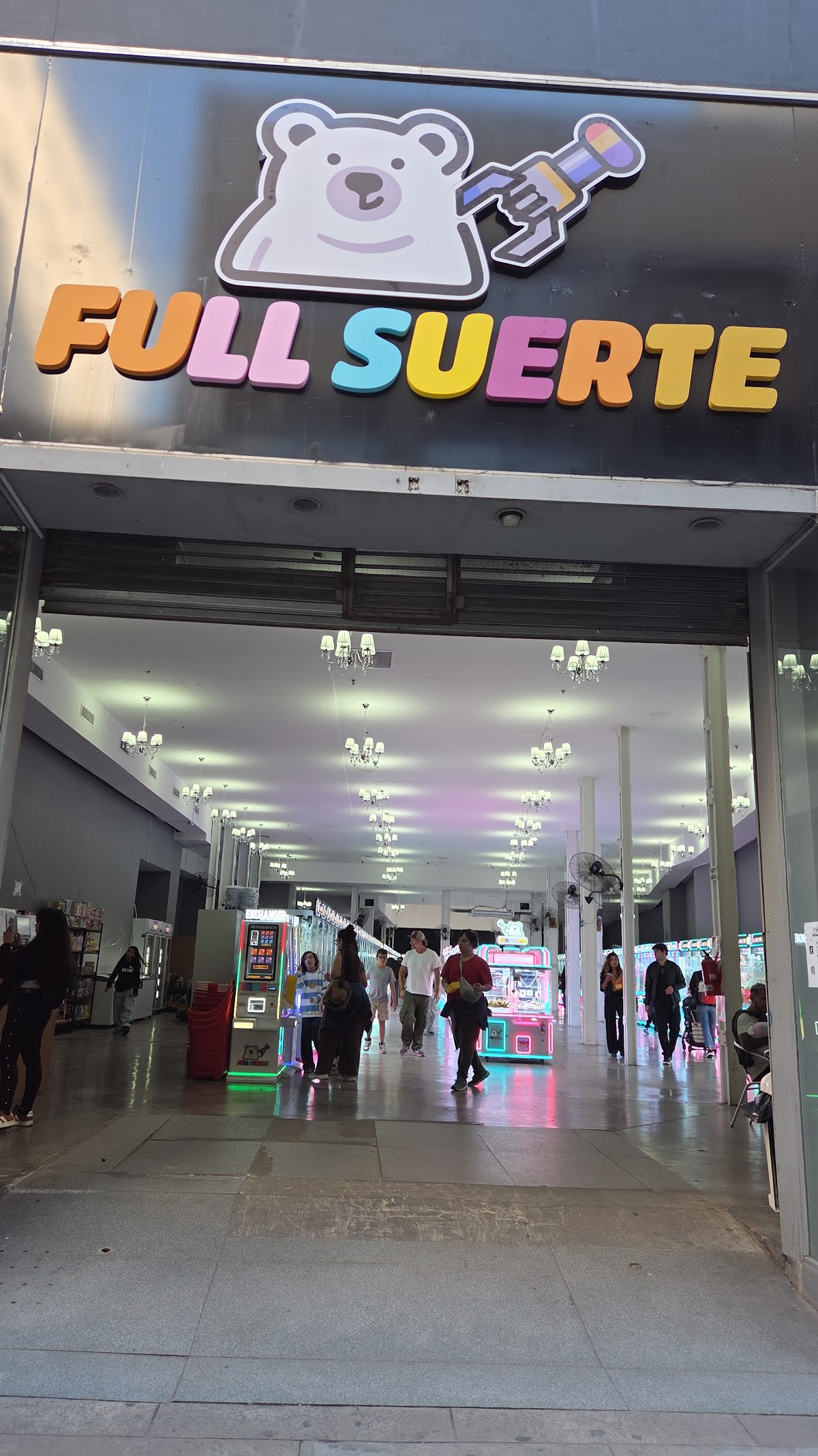 Full Suerte San Nicolas: ¡Diversión arcade para toda la familia!