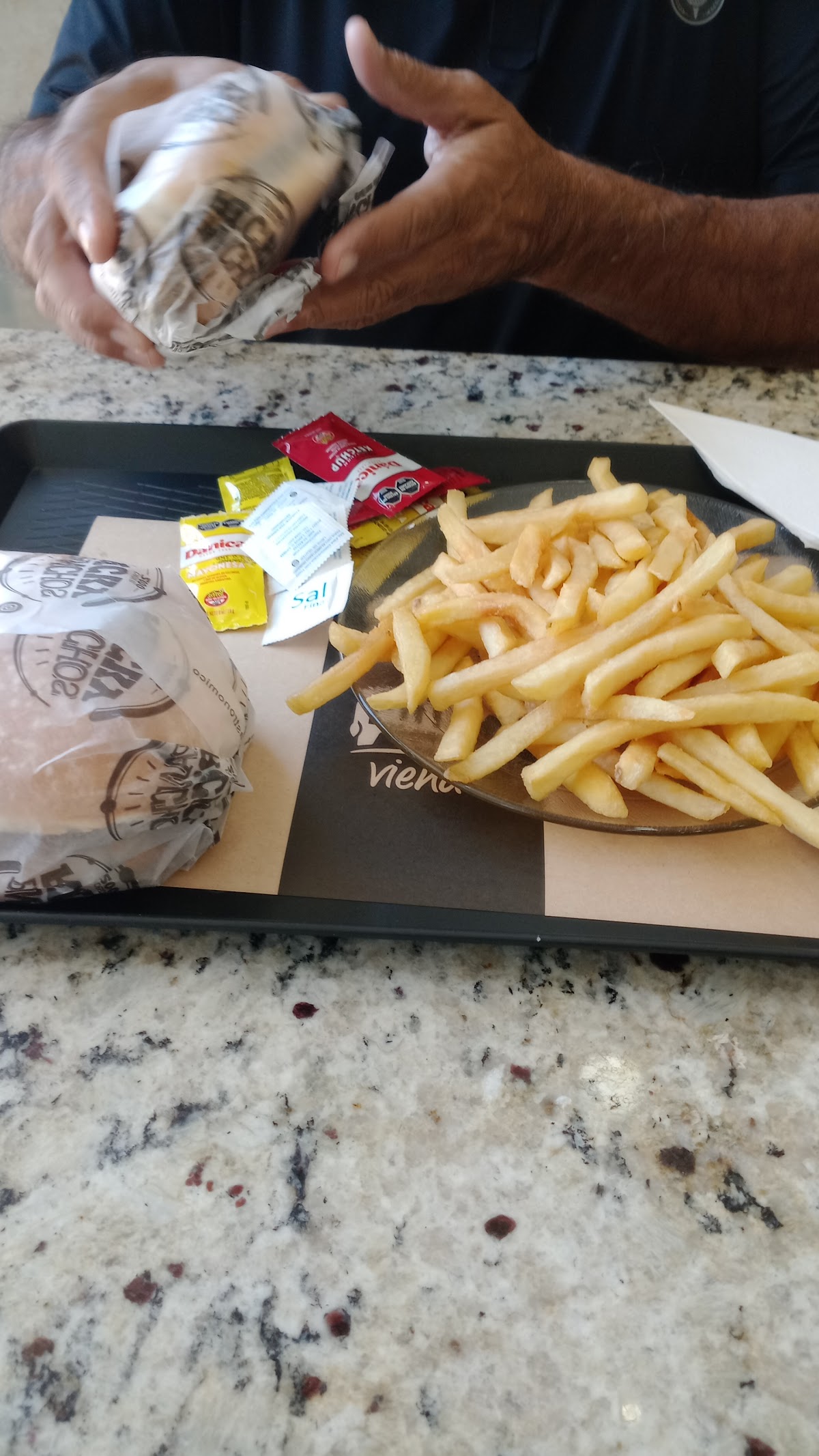 Restaurante Panchos Ricky Gerli: ¡Pinchos, juegos y familia!