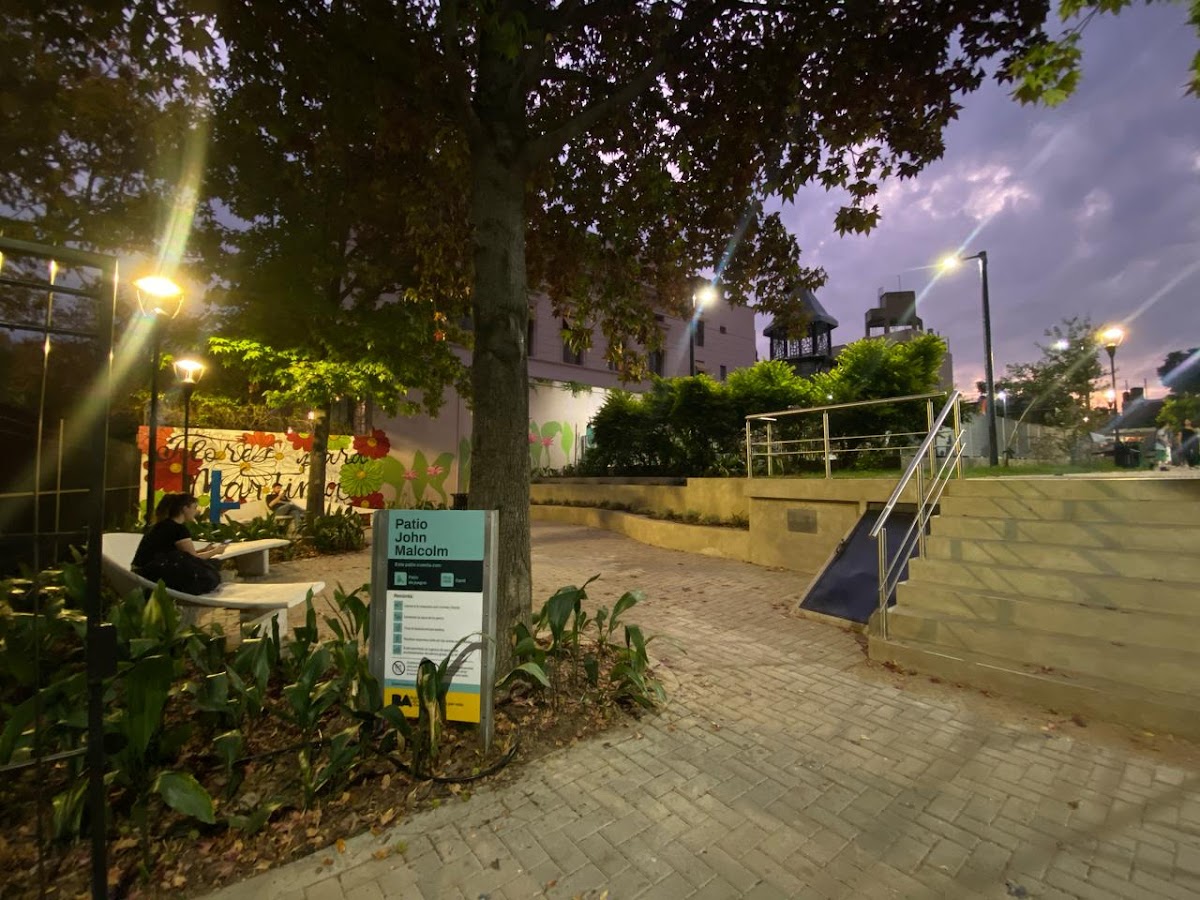 Plazas con juegos en Palermo para bebés y niños