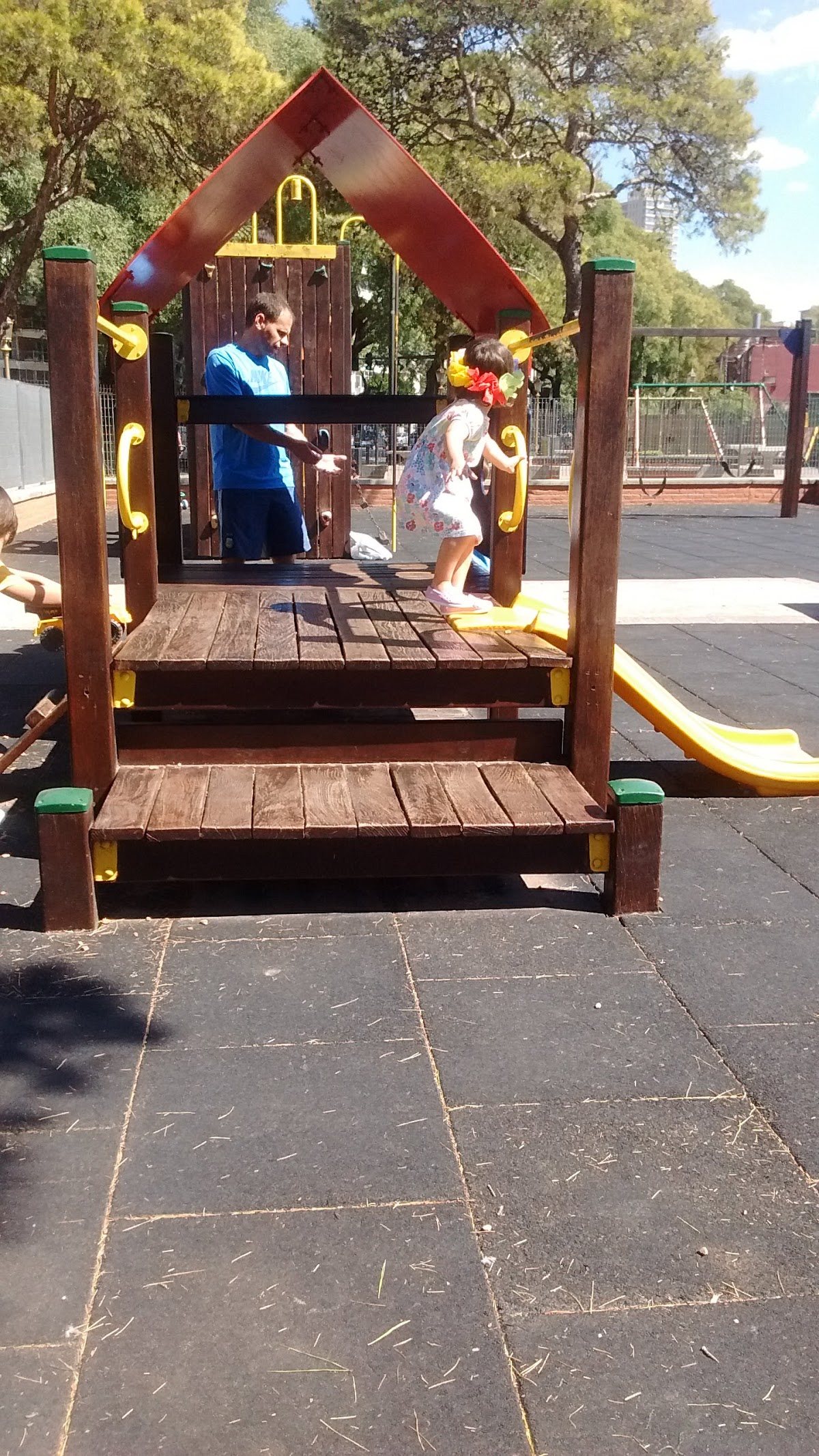 Plaza Estado Plurinacional de Bolivia: ¡diversión al aire libre en Palermo!