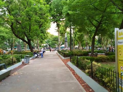 Plaza Almagro