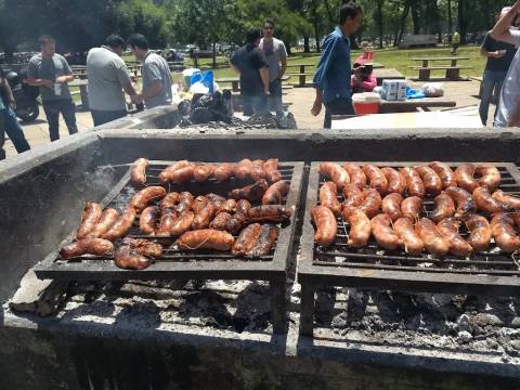 Parque Sarmiento (Ricardo Balbín 4750)